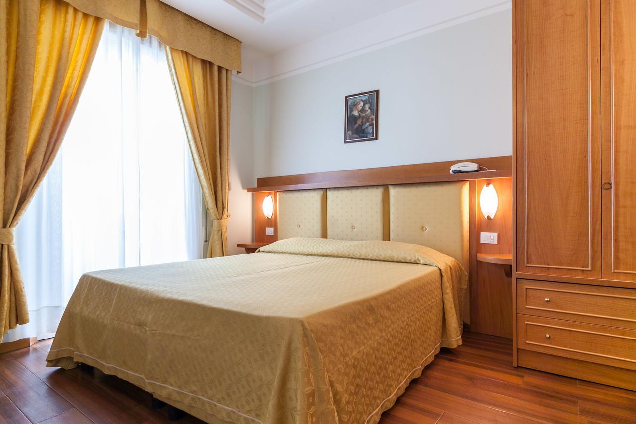 Hotel Astor Rimini Exterior photo